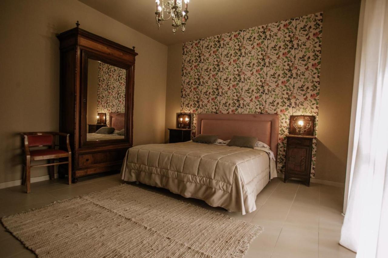 Ca'Du Lin - Jacuzzi Bed & Breakfast Cisterna d'Asti Luaran gambar